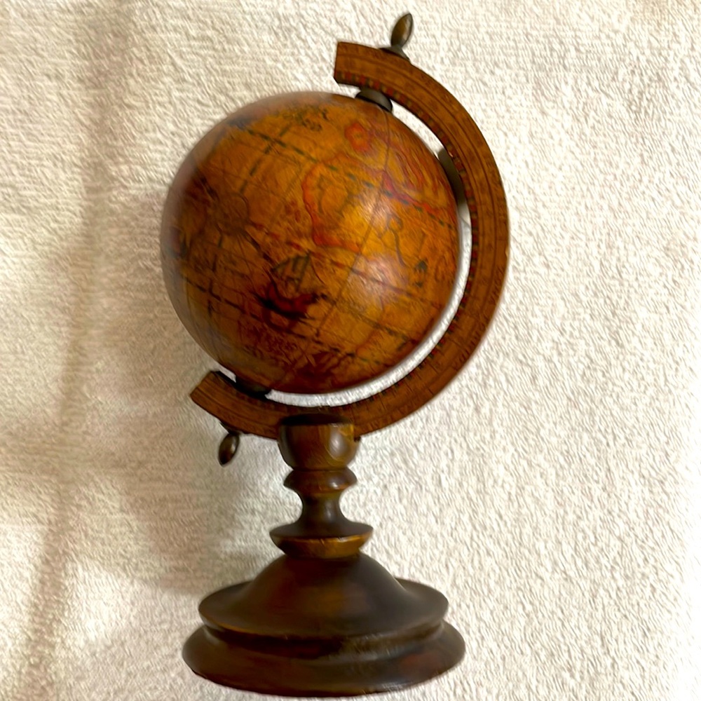 Vintage Old World Globe All Wood Great Addition to any Home Display 8inches